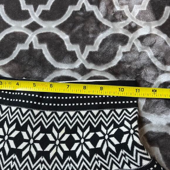 Couture Home Made Skirt Quality Fabric Durability Thick Stretch Fabric Child 6-9 - Picture 4 of 6